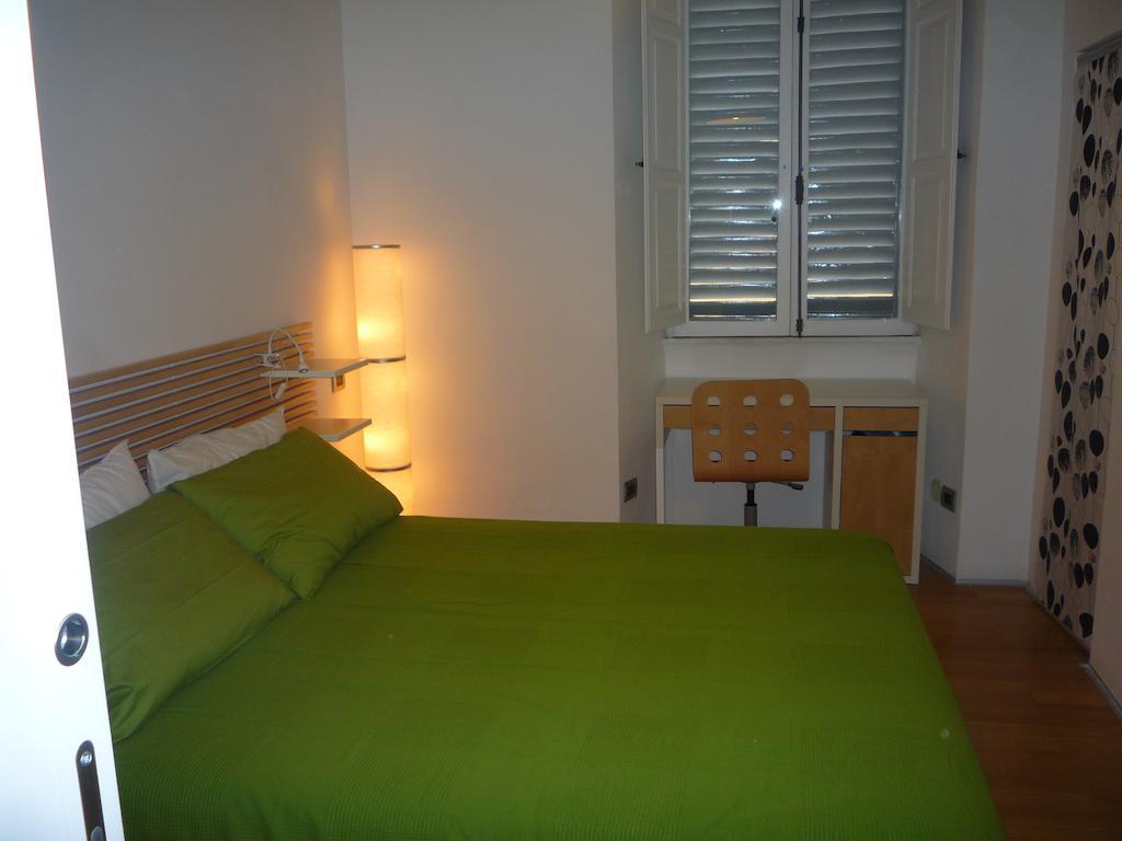 San Lorenzo 42 Rome Extérieur photo